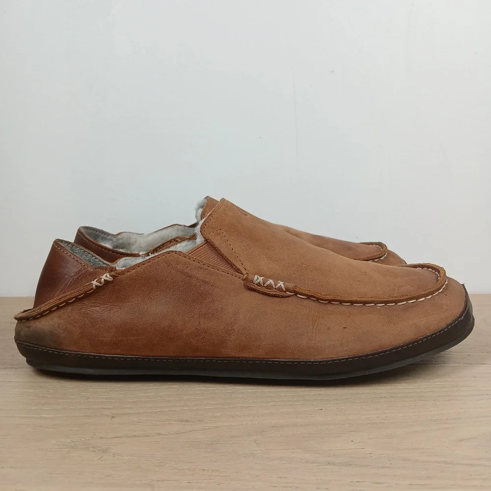 Olukai Moloa Slippers Men 12 Brown Leather Shearling Lined Moc Toe Comfort